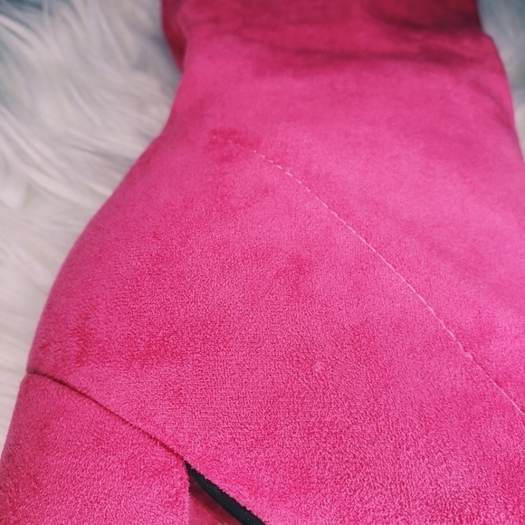 PINK SUEDE PLATFORM BOOTS - Picture 13 of 14